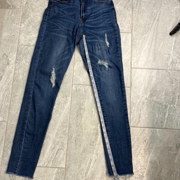 Kancan Dark Wash Raw Hem Distressed 10” High Rise Skinny Jeans Size 26 - Picture 7 of 11